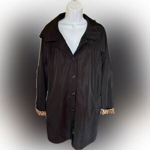 Kate Kasin Lightweight Black Rain Coat with Animal Print Detail Size Large